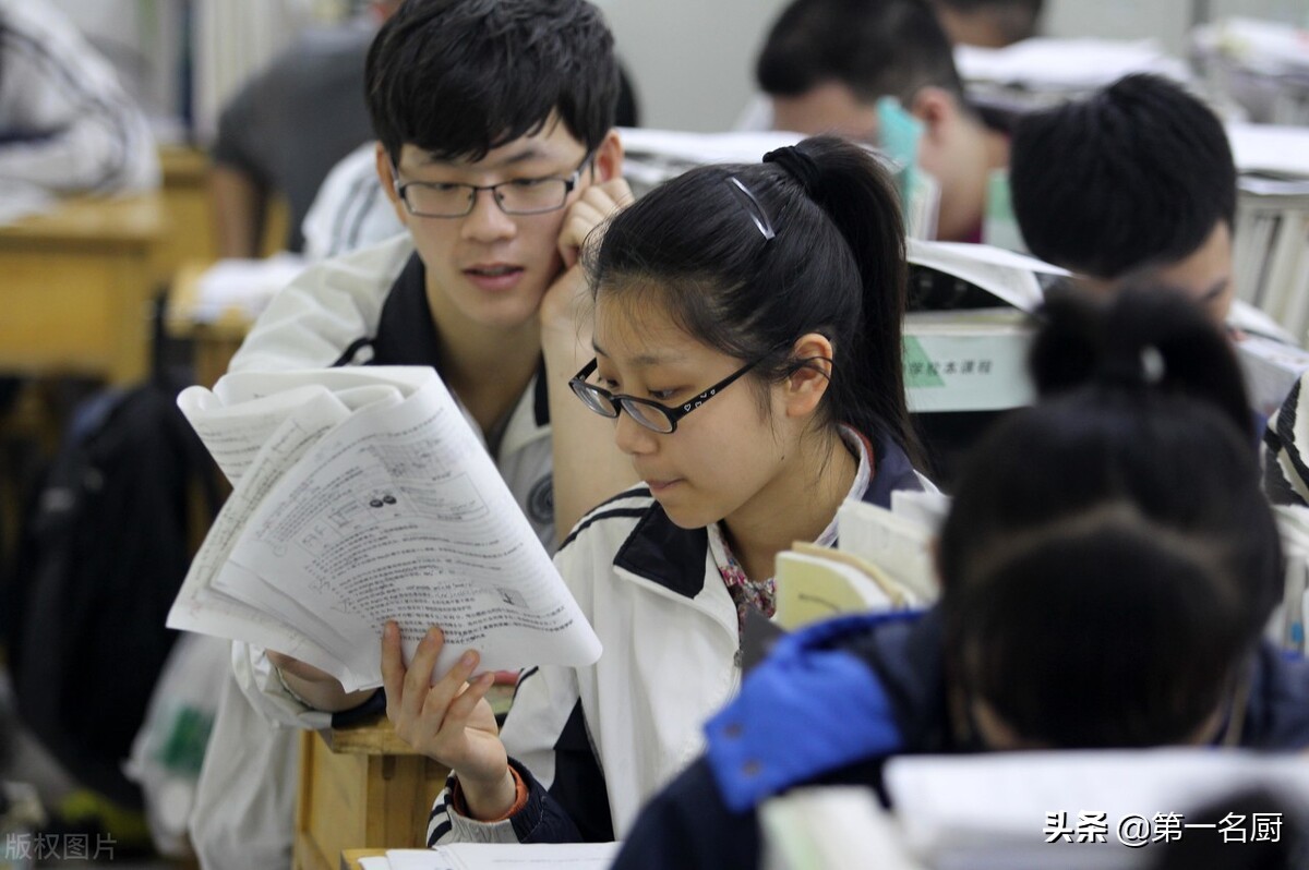 学生补脑有哪些食物_学生补脑健脑食谱