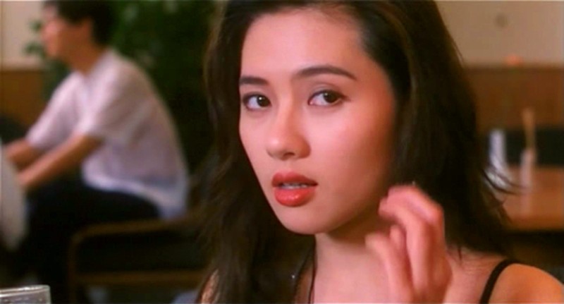 颜值说丢就丢，曾经一眼万年，今成路人大妈，这些女星好难认了