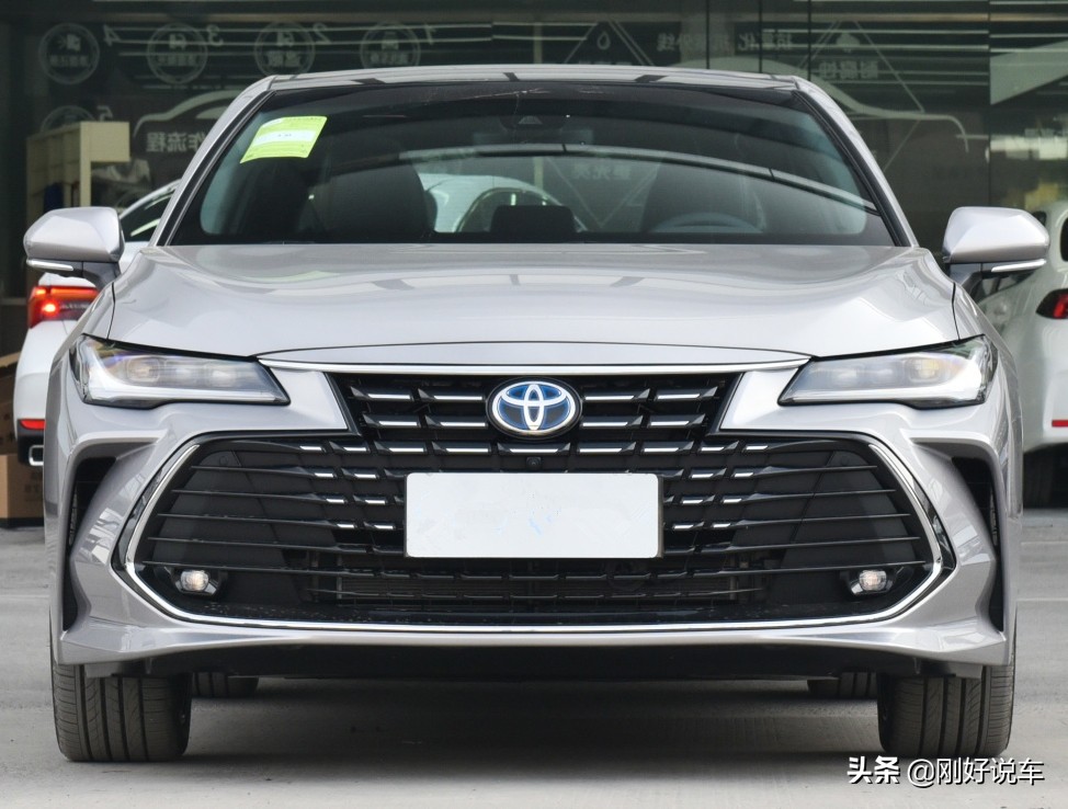 19.98万元起的丰田亚洲龙车型解析，选择哪一款最合适？