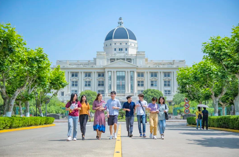 上海外国语大学：广发英雄帖，诚邀有志青年！来佘山之巅，与群英论剑！
