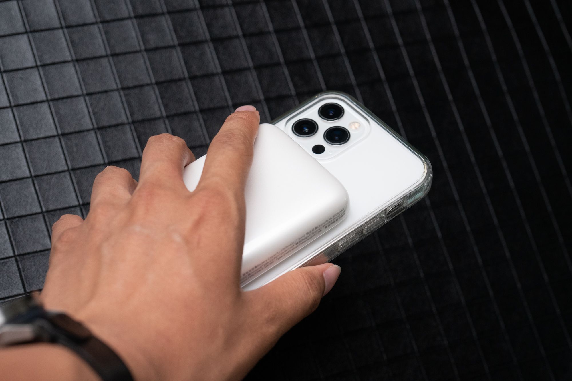 MagSafe！iPhone用户都不能错过的功能！沃品PW29体验