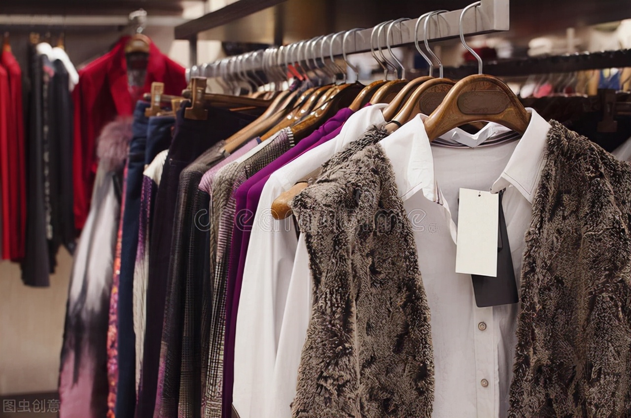 广东老板开服装店,利用"衣服免费不要钱",一年进账125万