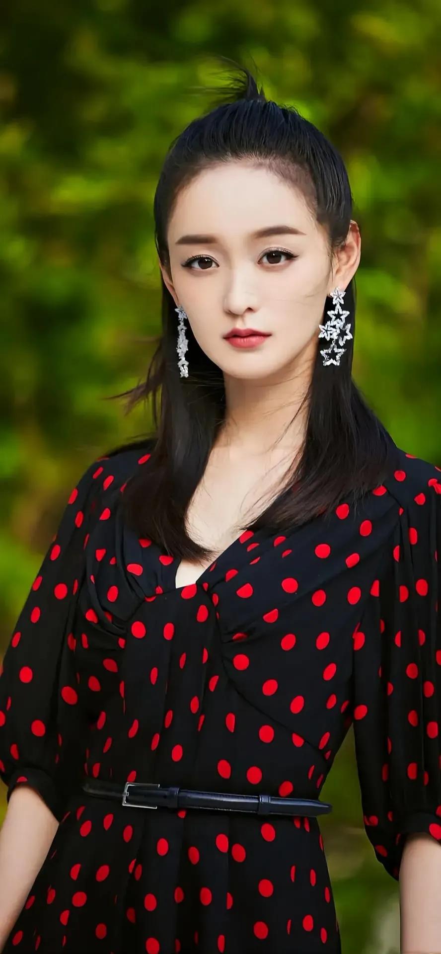 何泓姗唯美壁纸