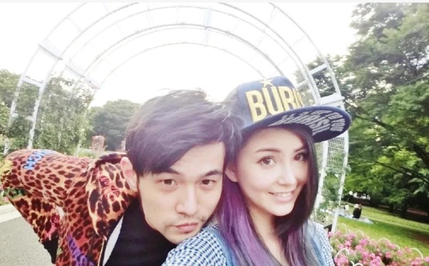 不炒作不乱搞，娱圈最干净的12对夫妻，个个与原配不离不弃