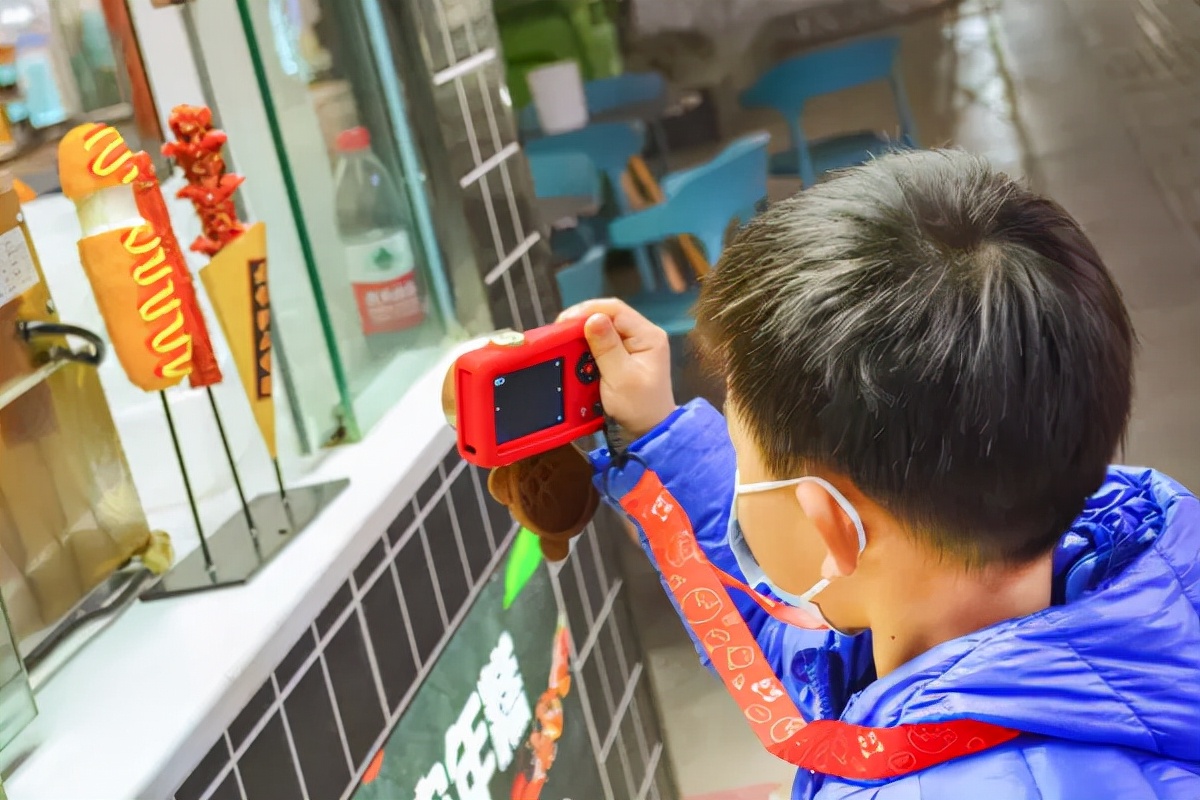 酷娃出街爱玩好物 小糖智能玩具相机PRO