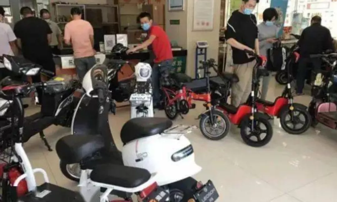 电动车电池以旧换新多少钱最划算?按照这个标准更省钱