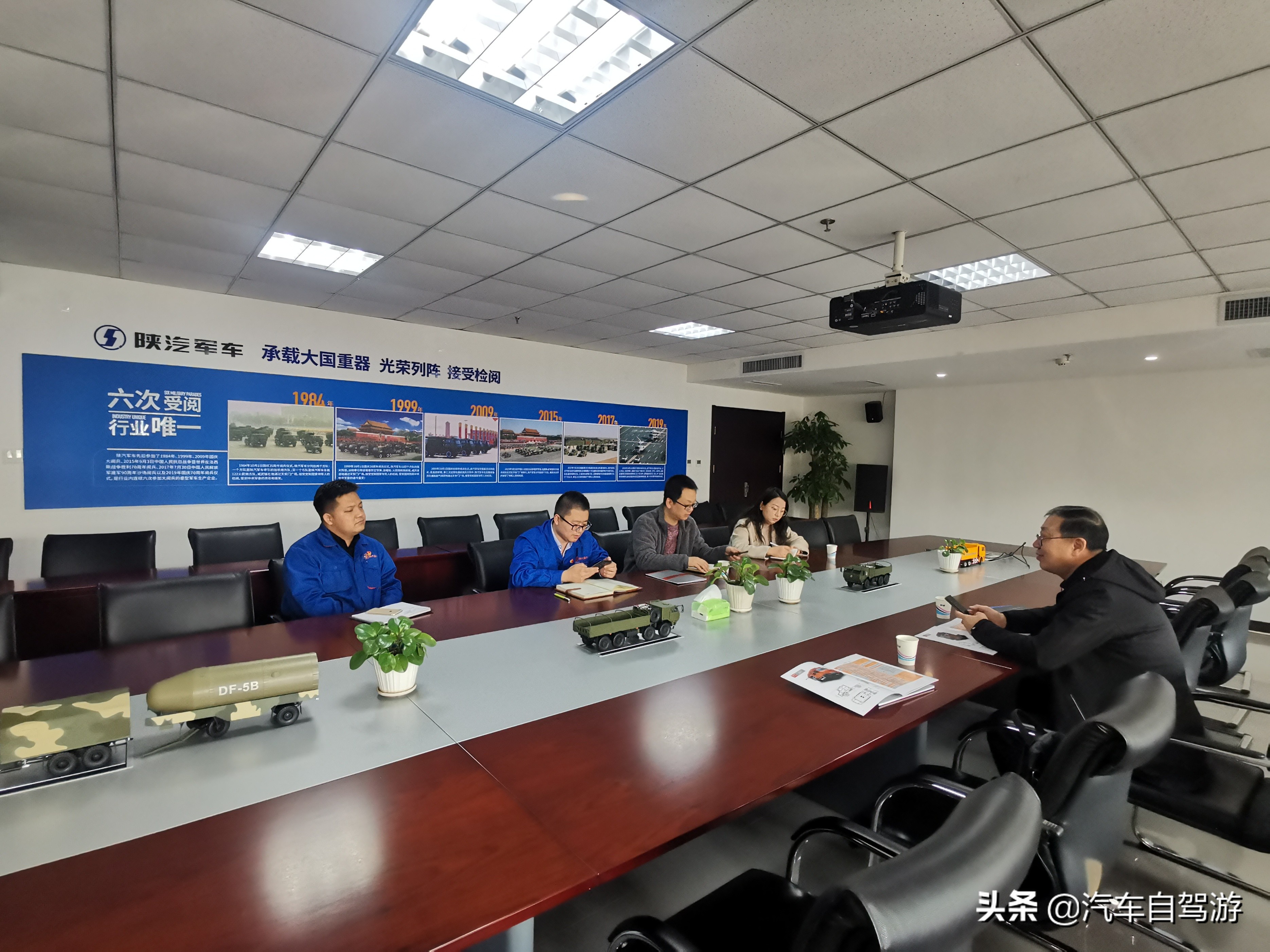 改装一款卡车房车，从毛坯房到精装修6问6答