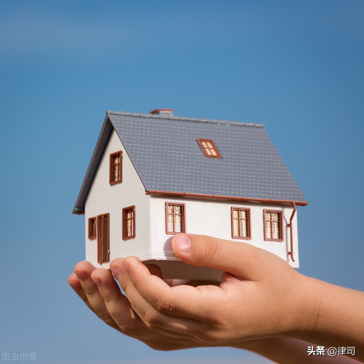 赠予房产过户费用,赠与房产过户费用