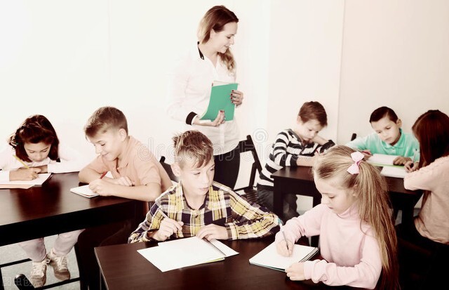 初中生英语写作焦虑现状及对写作教学的启示