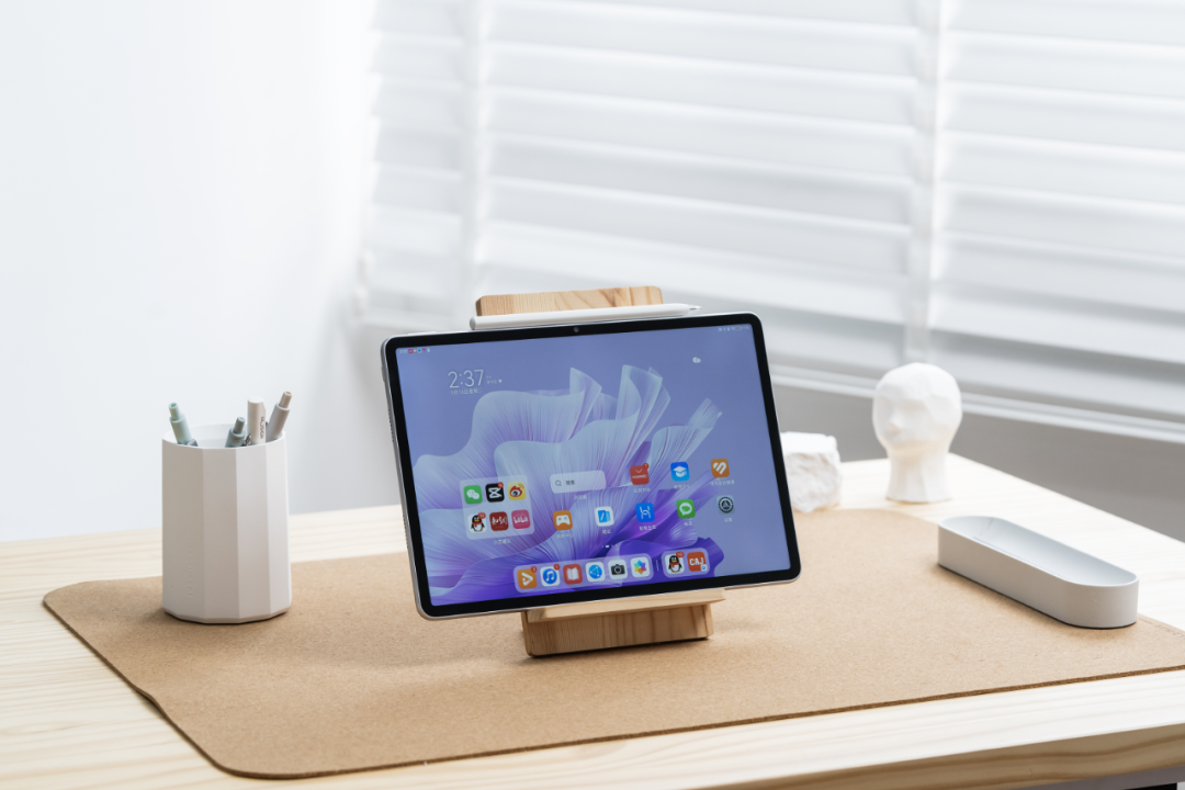 华为MatePad Air测评：“Air”级纤巧机身，PC级办公体验！