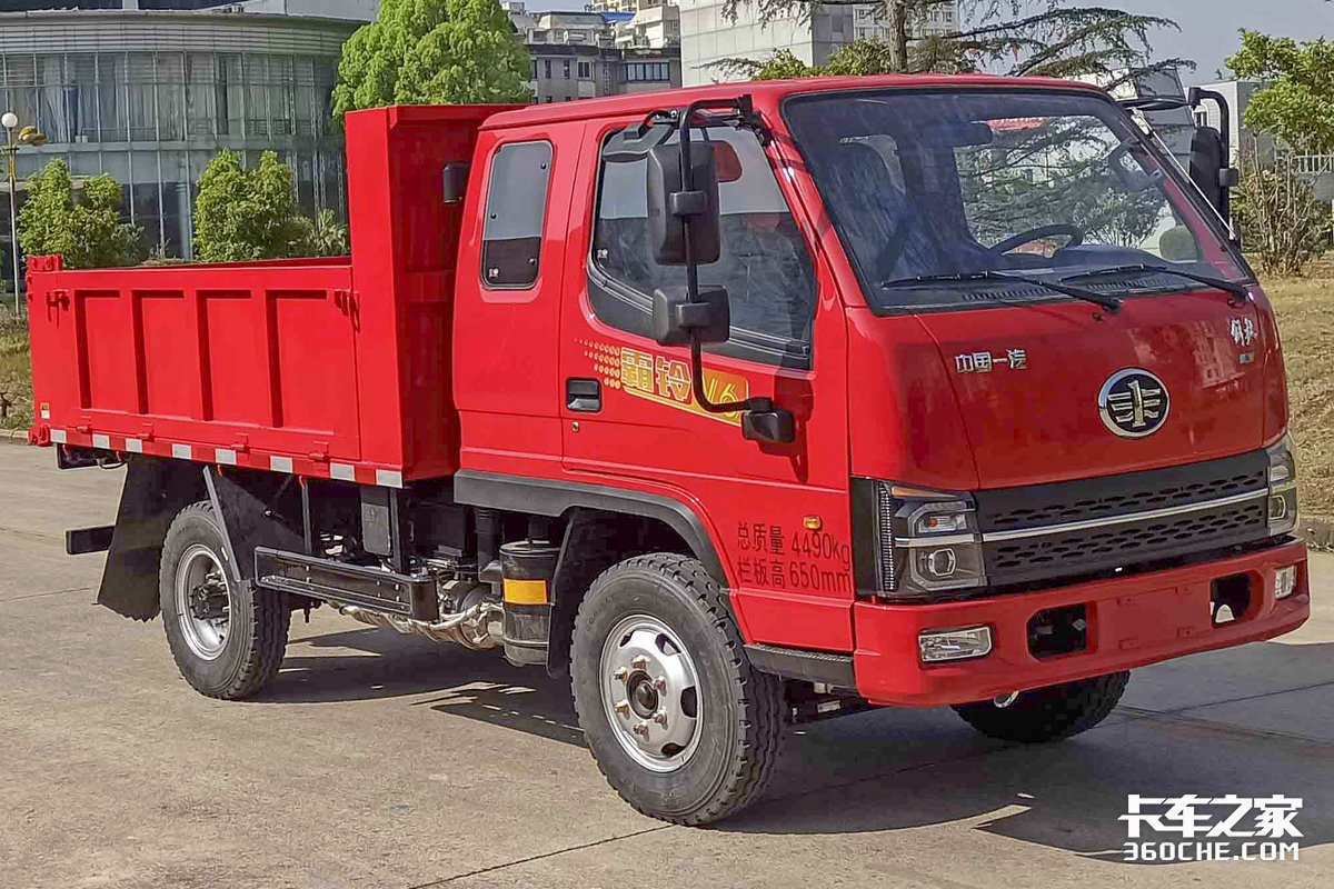 蓝牌自卸车再“上新”，后双胎秒变单胎，到底可行吗？