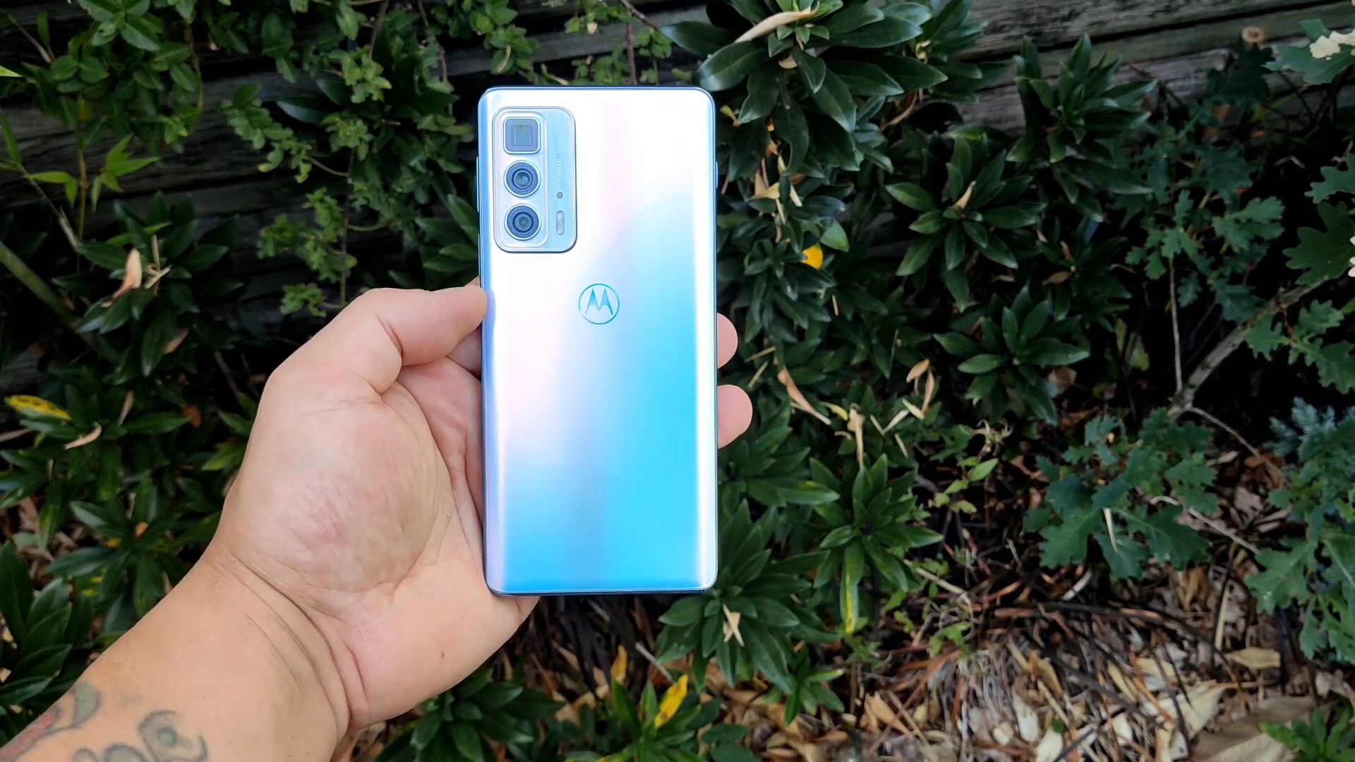 买手机不能盲目跟风，目前这3款手机最值得买，你更喜欢哪一款？