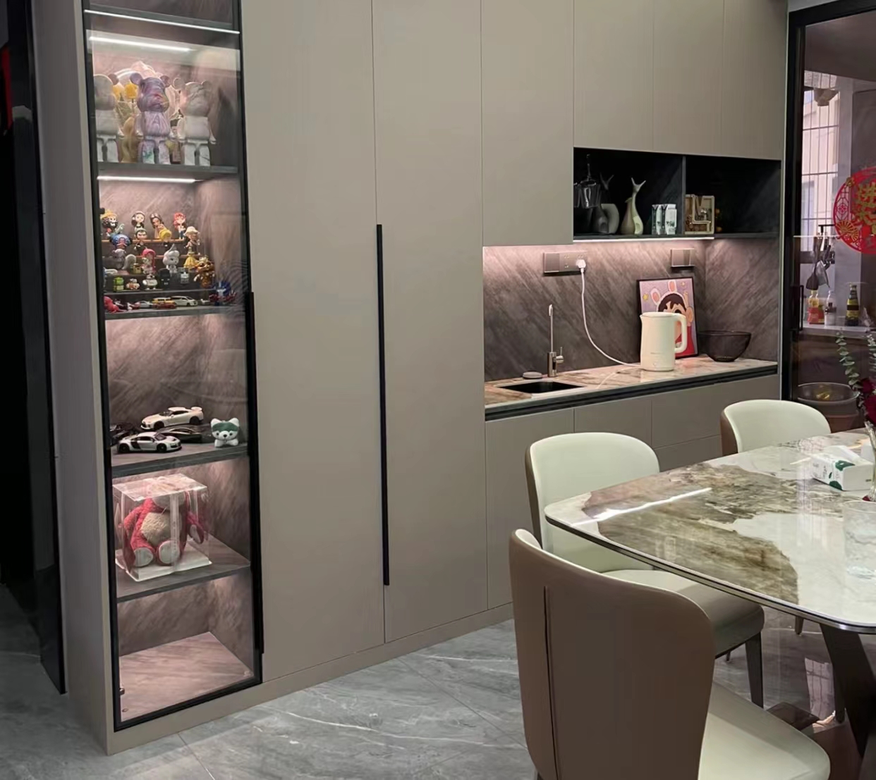 餐边柜内安装水槽