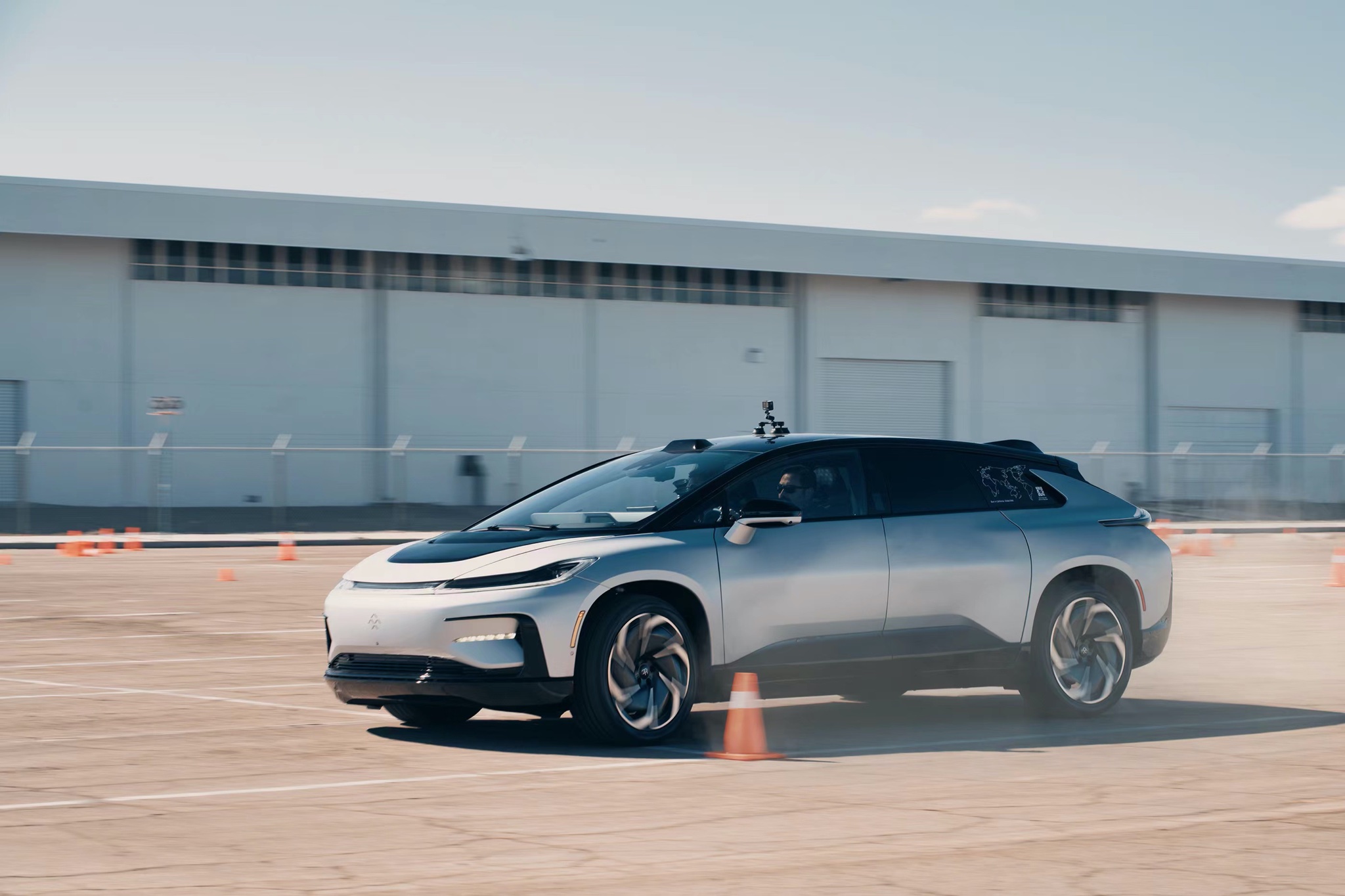 FF91五年“发布”三次，贾跃亭画的饼还有人买单吗？