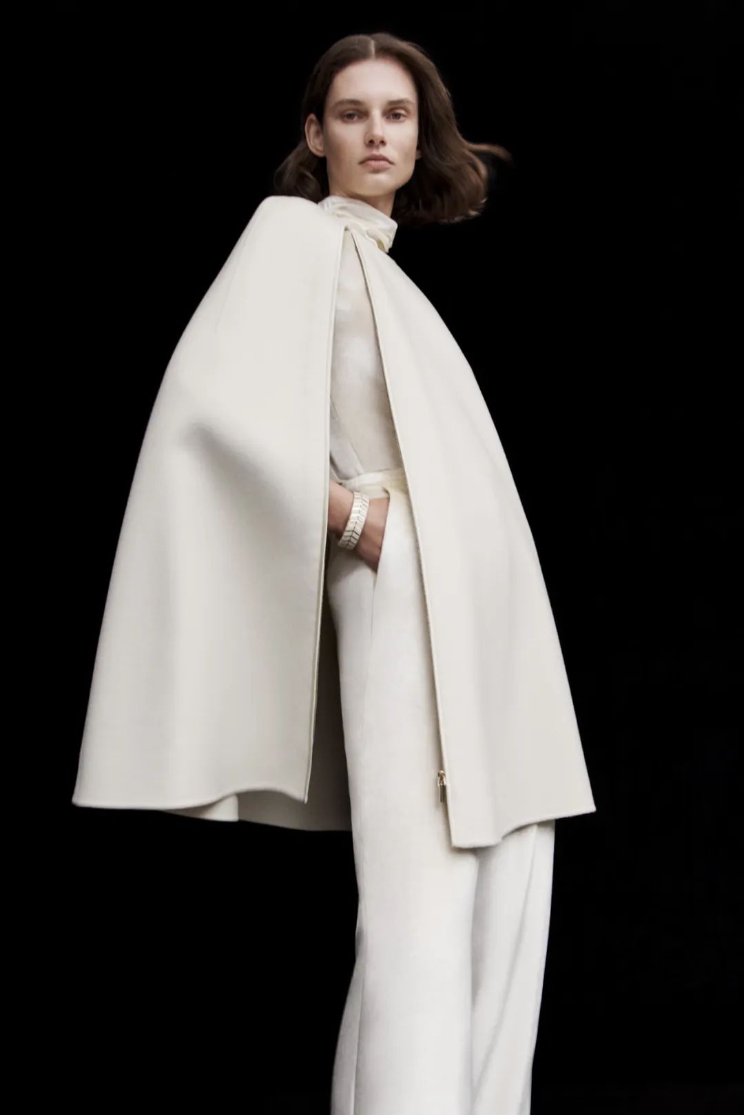 如何穿出「上东区女士」的艺术气质感