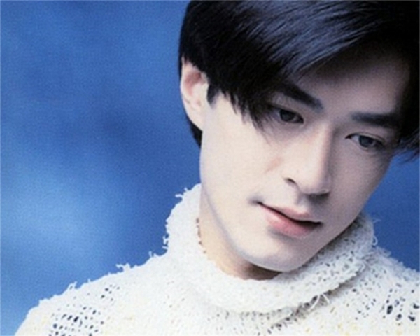 “坐牢”2年：从混混到巨星，一心建造135所学校，古天乐为什么？