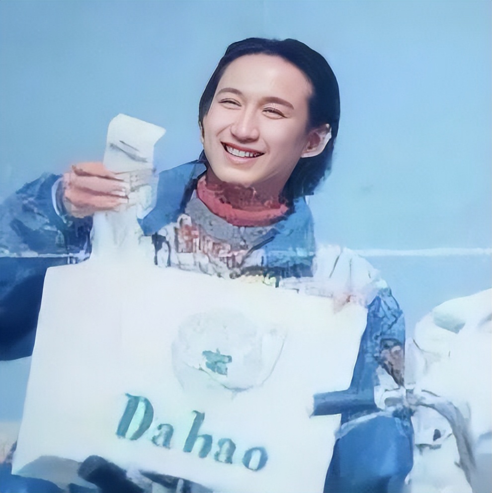 孙莉：18岁就跟了黄磊，三胎生了儿子后，她为何又选择复出？