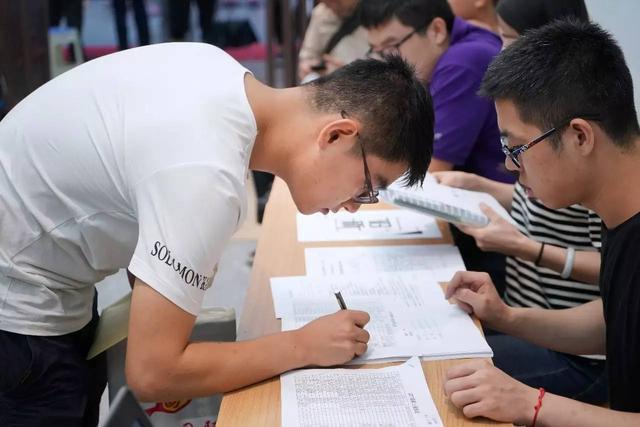 考研保护“第一志愿”十分重要，择校需慎重，掌握“技巧”是关键