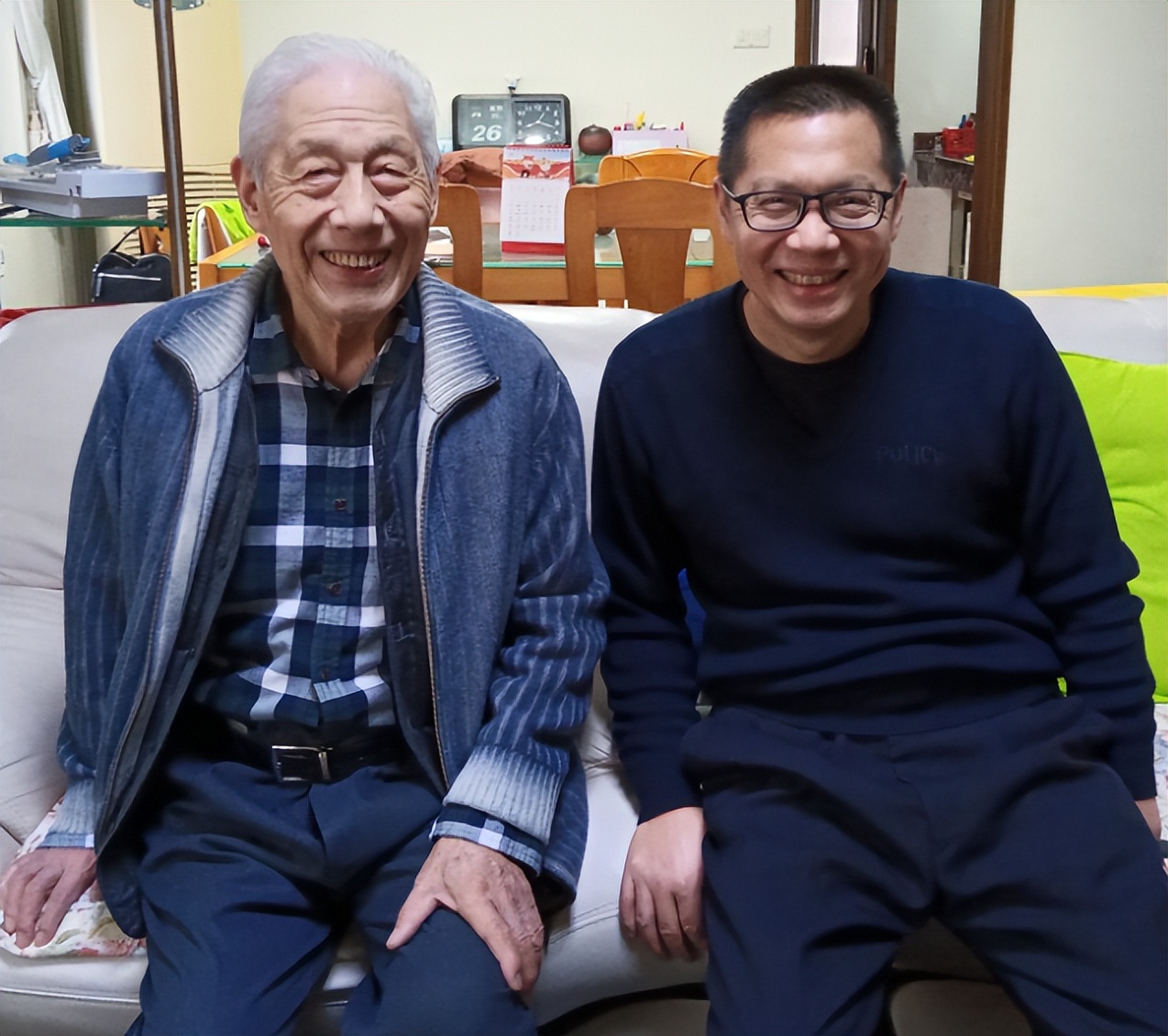 张友文:一个文化人的担当与坚守——简评邹义伦两本专著 张友文:一个文化人的担当与坚守——简评邹义伦两本专著