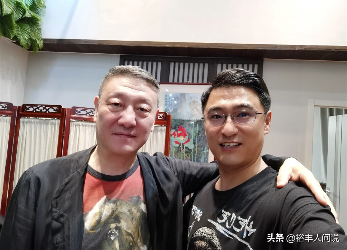 老戏骨李光复俩儿子近照曝光！长子热衷于打高尔夫，次子高大帅气