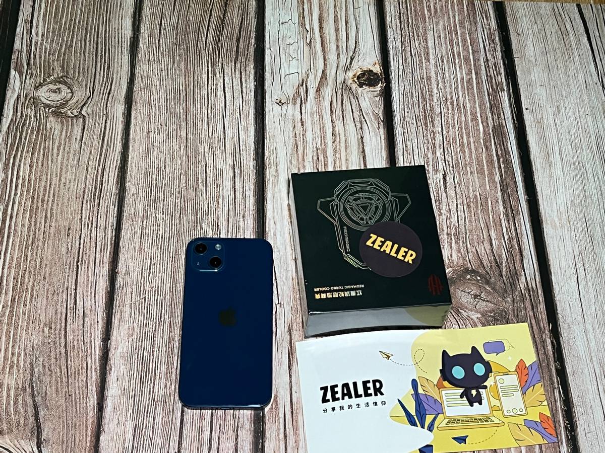 红魔涡轮散热背夹体验，涡轮增压离心风扇，手机不再发热卡顿