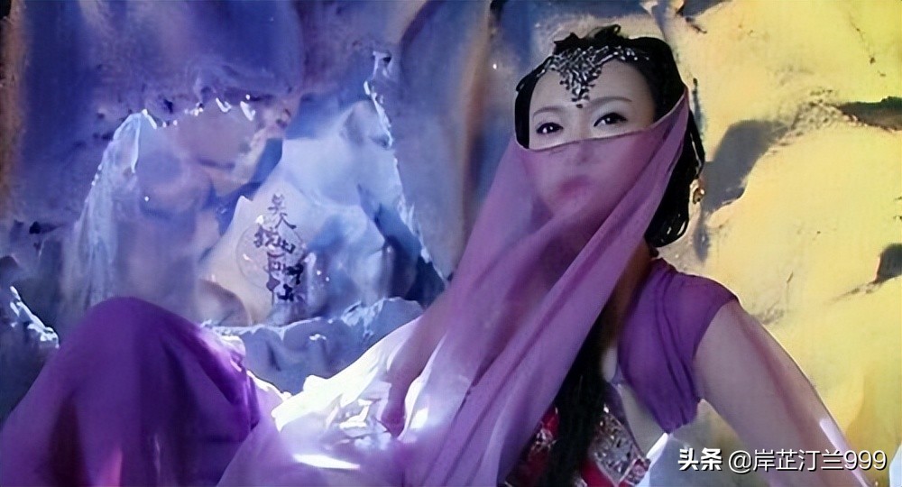 仙剑三里，她的扮相美若天仙，三生三世情动天