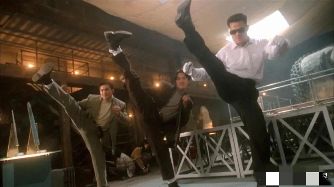 港片里“能够排进前五的黑老大”：周润发才第3，于荣光落选了