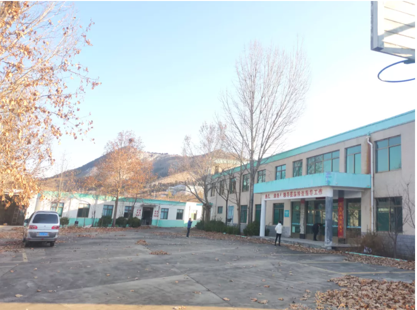 寒冬“碧”有爱，星神学校孩子们的梦想实现了