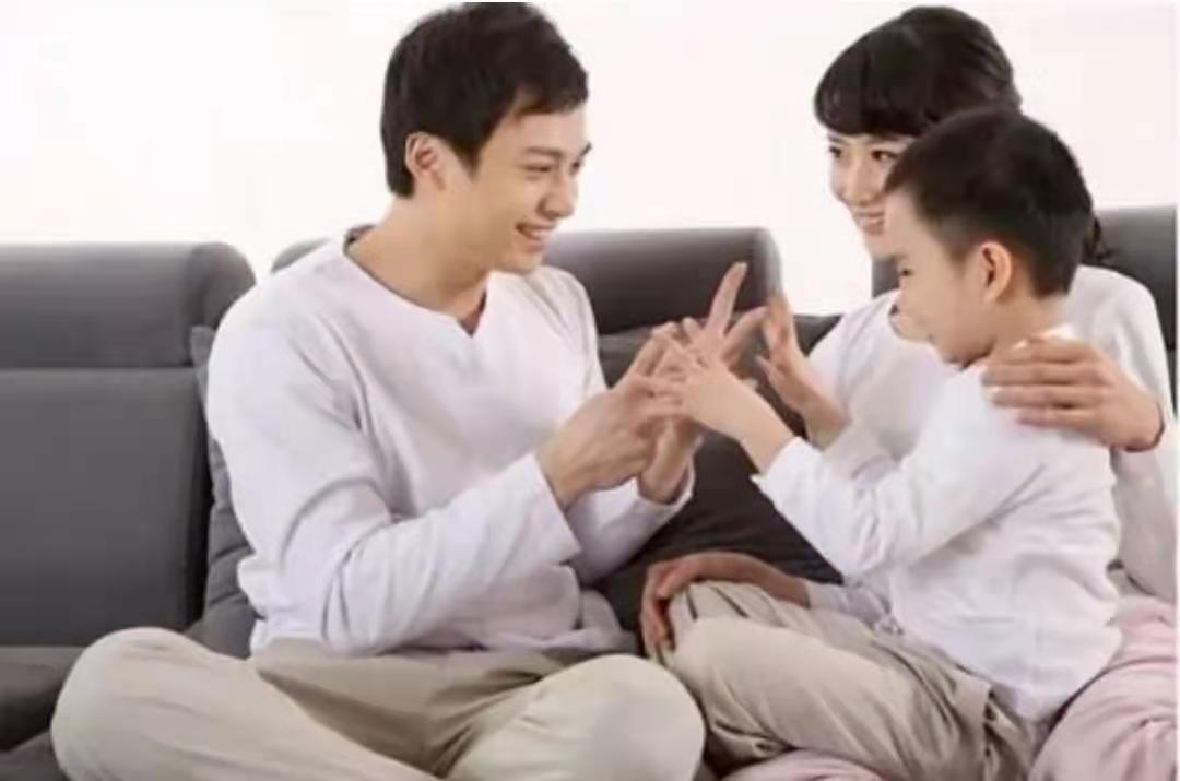 “妈妈管你，是因为关心你！”关于管教孩子，父母别再这么想了