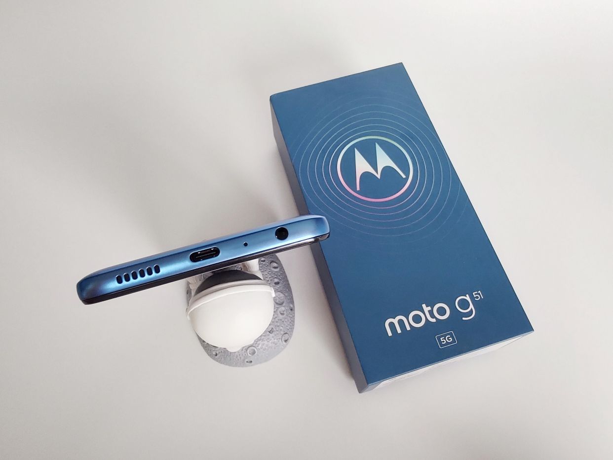 8+128GB降至969，配备120HZ+5000mAH+5000万像素，配置很给力