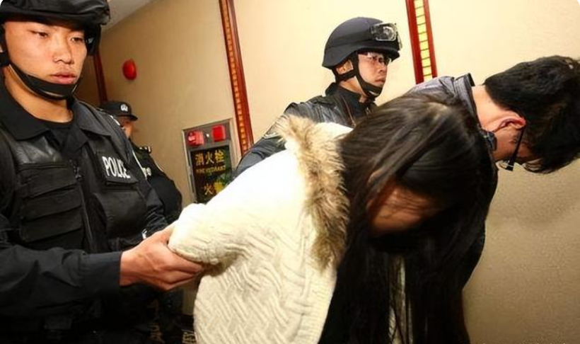 2015年，宁波警方捣毁网络拉皮条团伙，大部分女子竟是女大学生