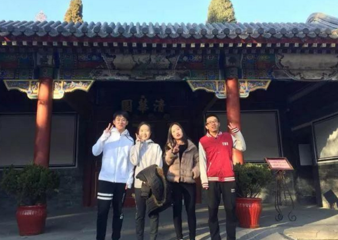 大学生搞笑吐槽大学4年划水经历，能力呈现倒退，也太虚度光阴了