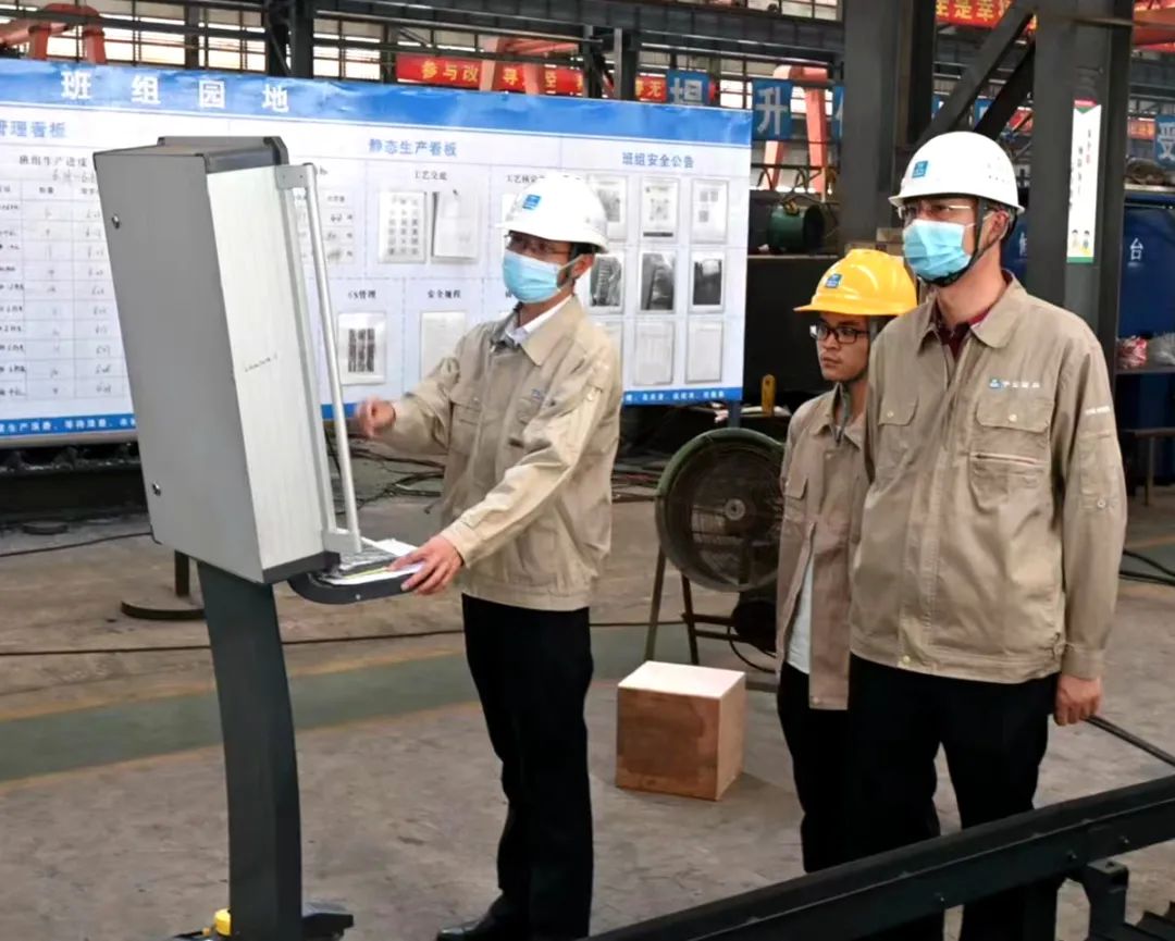 奔腾智能与江苏中建钢构举行30000W超大幅面激光切割机交机仪式