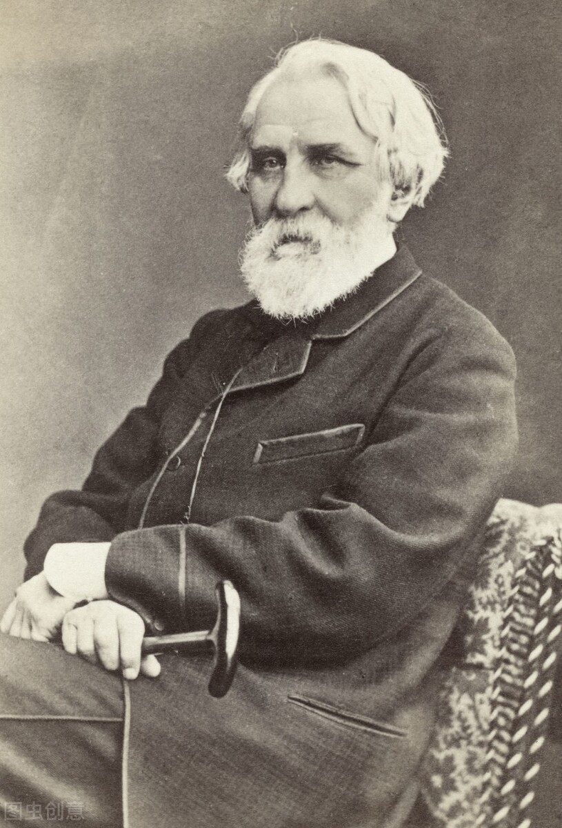 他便是俄国批判主义现实作家屠格涅夫