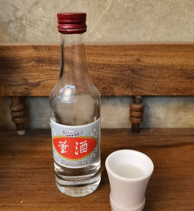 劲酒和董酒都是药酒，到底谁才是“男性之友”，建议喝酒的都看看