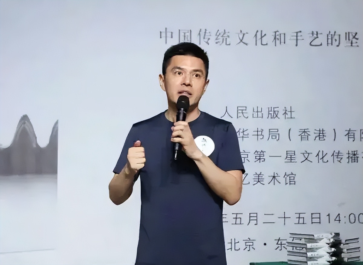 放弃央视“铁饭碗”，主持人半路转行，这5位明星如今后悔了吗？