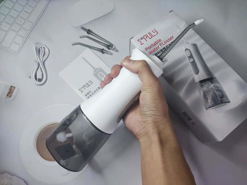 深层洁齿，英普利W1Plus冲牙器呵护口腔