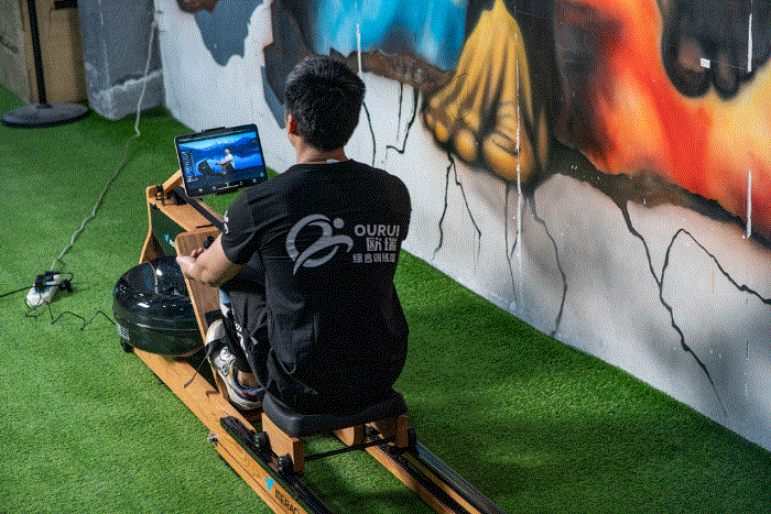 不想跑步？专业健身教练告诉你燃脂TOP1划船机怎么用