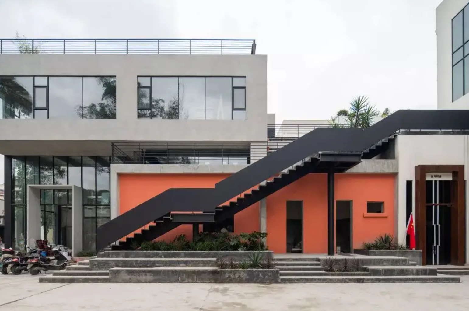 成都3大网红打卡地:屋顶建筑,文创园,甜蜜街道,0元过惬意生活