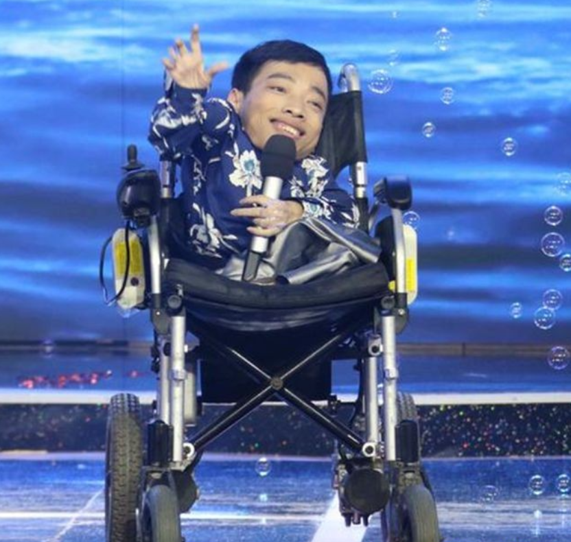 7米女秘书生儿子,成功逆袭