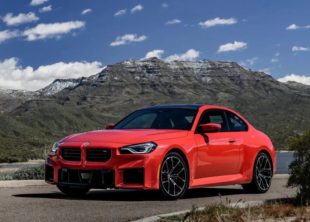 小而快的最后坚守——BMW M2 2023