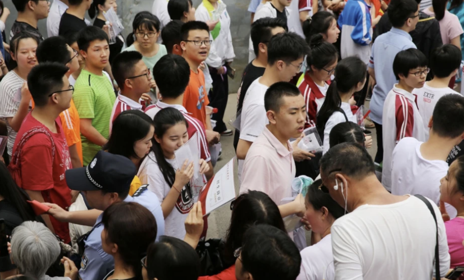9年前，湖北“大神”贺维艺，拒绝清华保送，参加高考成绩如何？