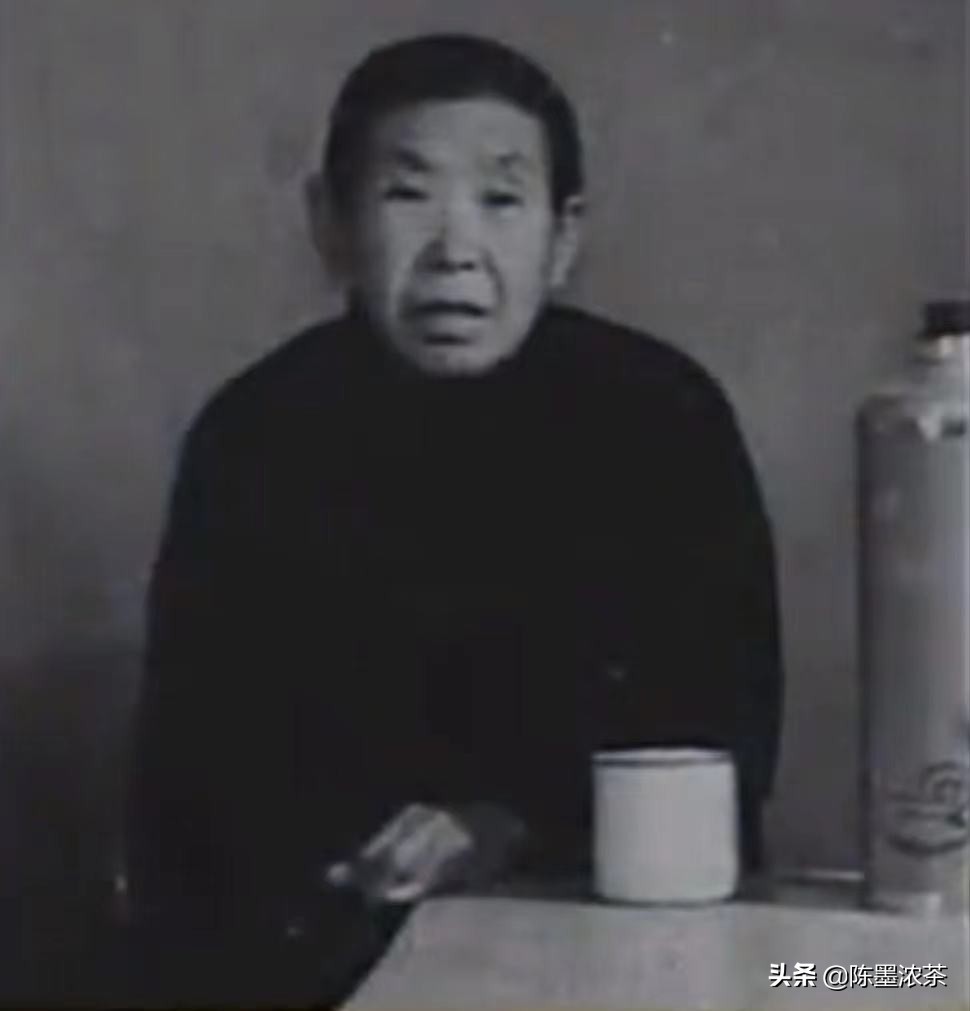 2015年73岁的日本遗孤回中国探亲：妈妈，我怎么会是个日本人呢？