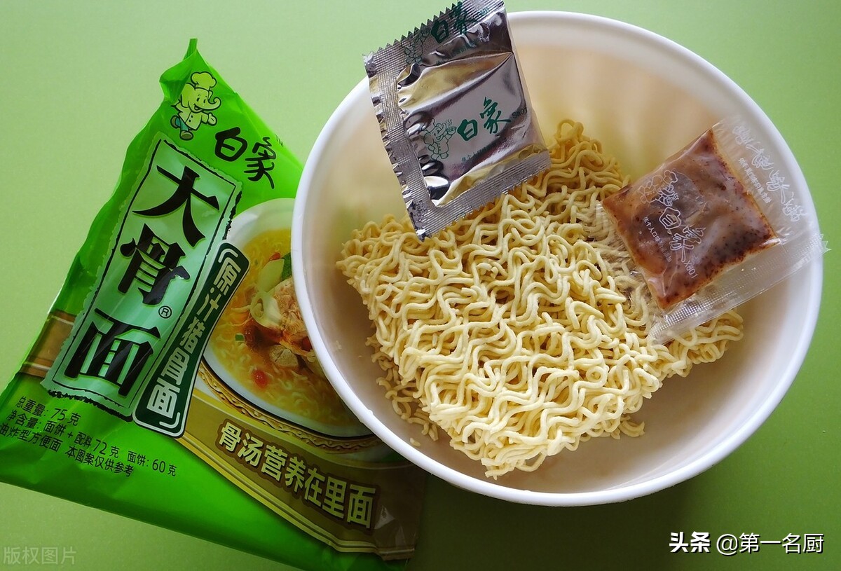 315曝光的3大“垃圾食品”，再爱吃也别给家人吃！尤其孩子要忍住