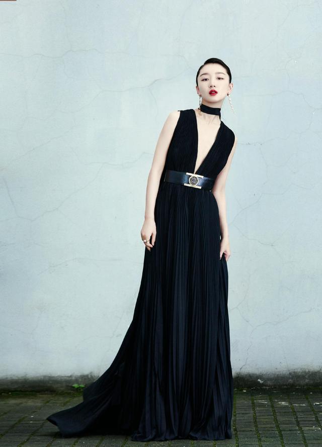 10年过去，梅婷还是那个梅婷，周冬雨却不再是那个周冬雨了