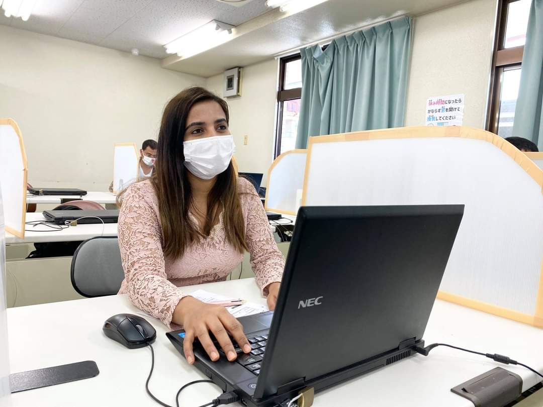 日本国際工科専門学校丨旧校名（明生情ビジネス専門学校）