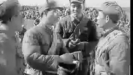 有关各部解放战争时期的电影服装点评