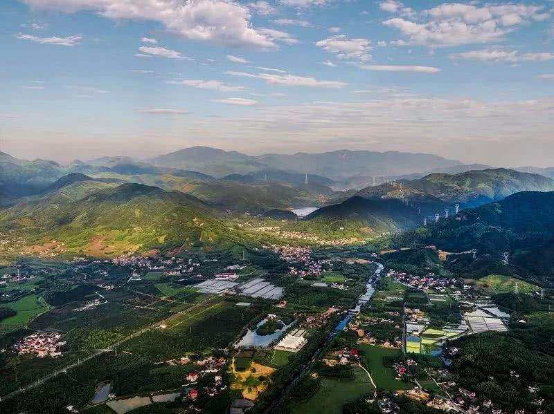 浙江省诸暨市属于哪个市管辖浙江诸暨发达吗