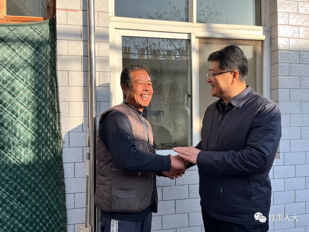 农委赴温家坪村开展走访慰问活动