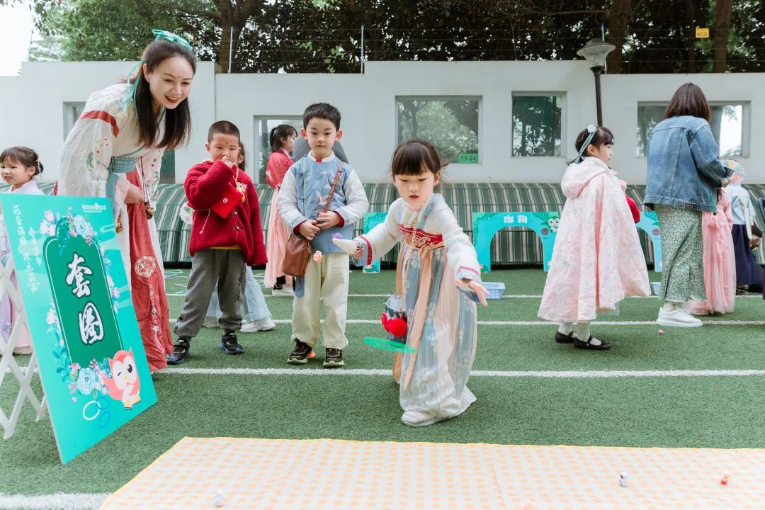 汉服体验、美食大赏、亲近野生动物……这样的春日活动真让人羡慕